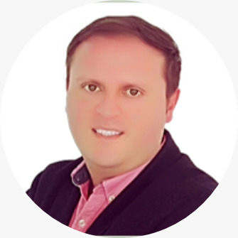 Adrián Moreno